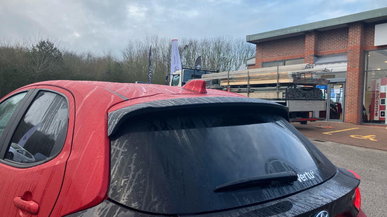 Toyota Yaris 1.5 Hybrid Design 5dr CVT Hybrid Hatchback